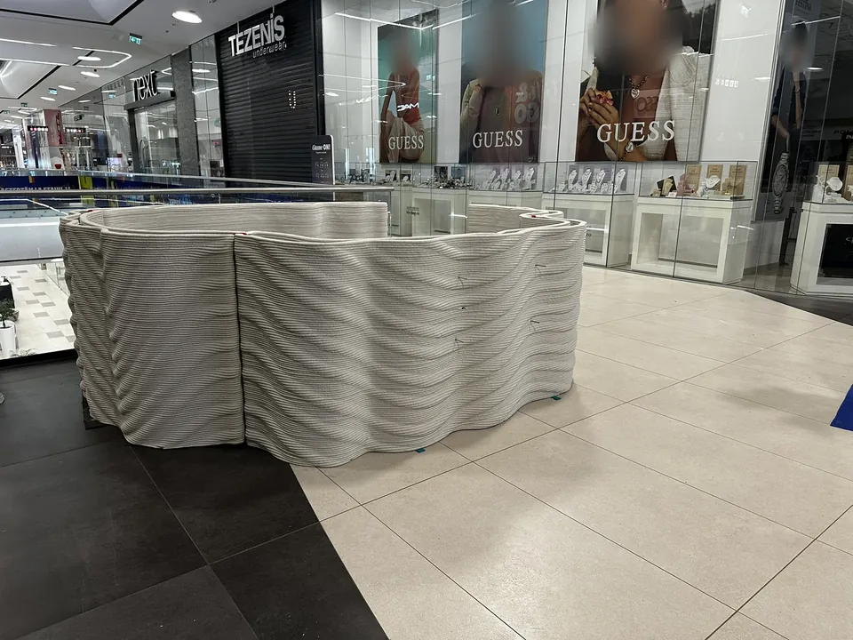 The desk in the mall gallery